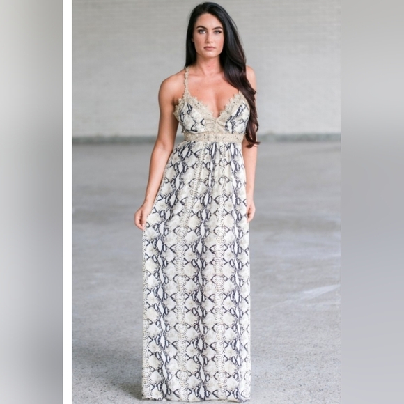 Ark & Co. Snake-Print Maxi Dress Size M - Picture 1 of 8